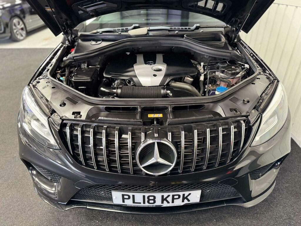 Mercedes-Benz GLE Class 3L Amg Night Edition White #82