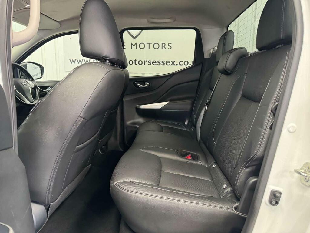 Nissan Navara Dci Tekna Shr Dcb Grey #39