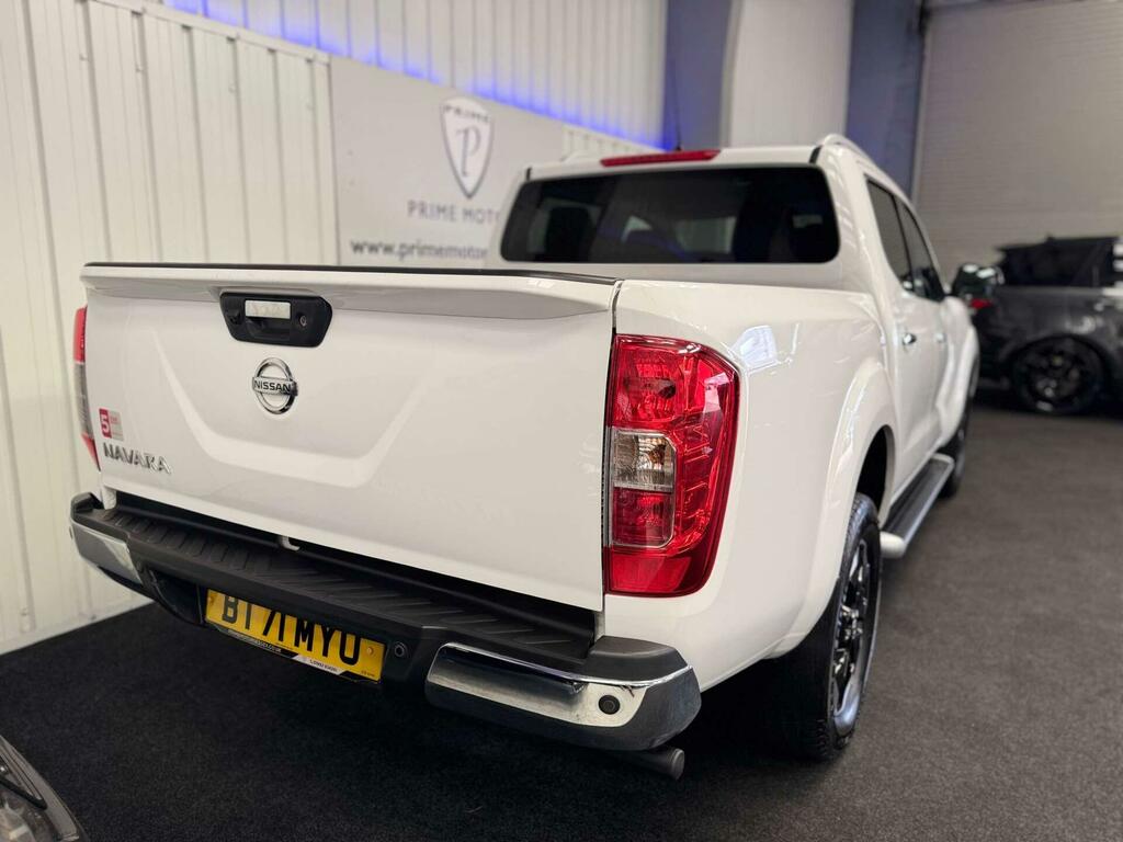 Nissan Navara Dci Tekna Shr Dcb Grey #19