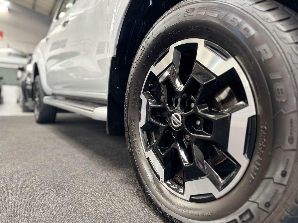 Nissan Navara Dci Tekna Shr Dcb Grey #24