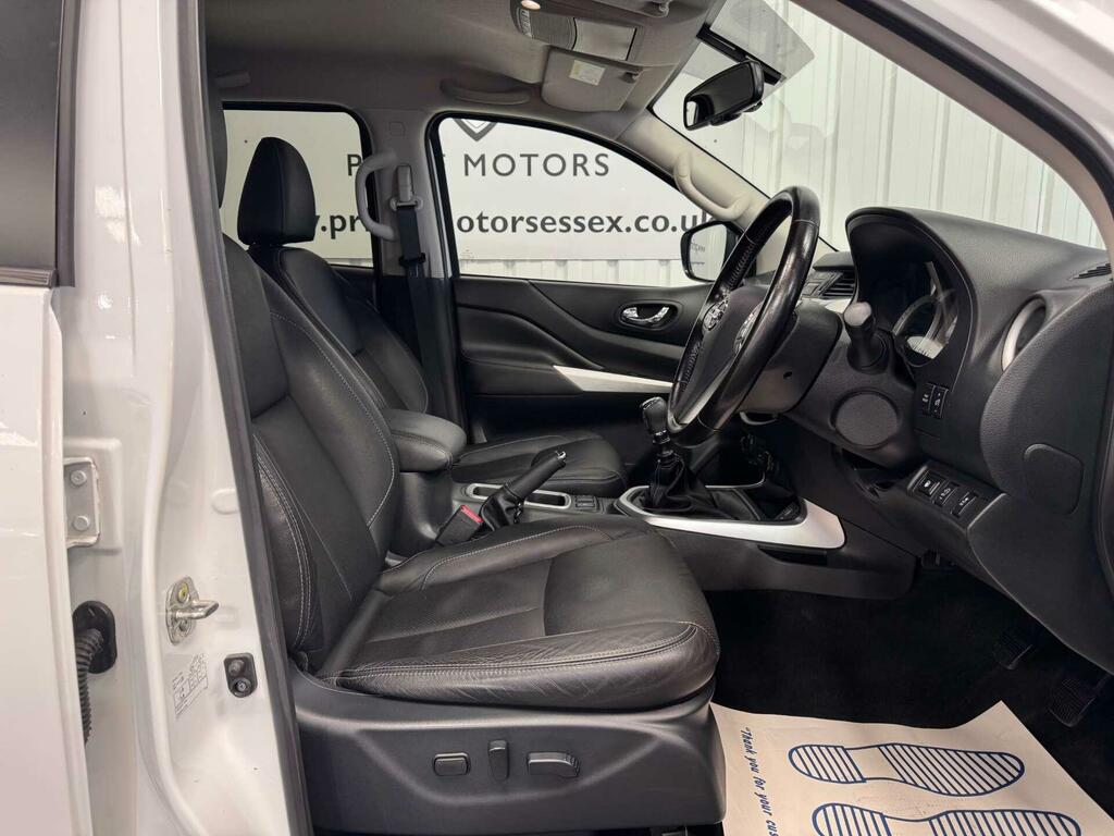Nissan Navara Dci Tekna Shr Dcb Grey #49