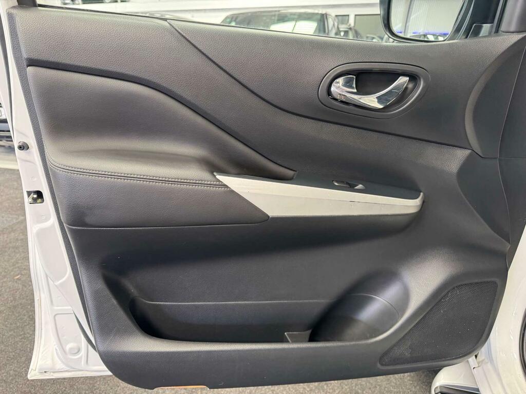 Nissan Navara Dci Tekna Shr Dcb Grey #33