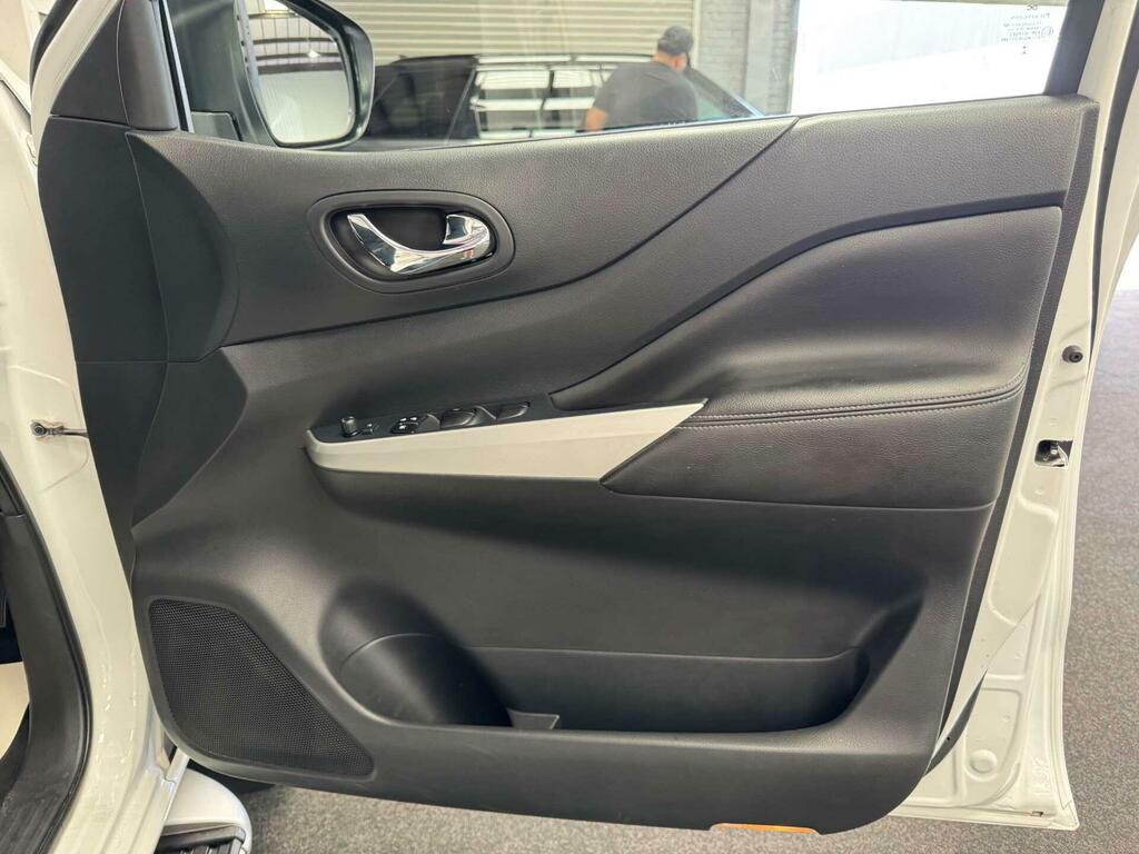 Nissan Navara Dci Tekna Shr Dcb Grey #51