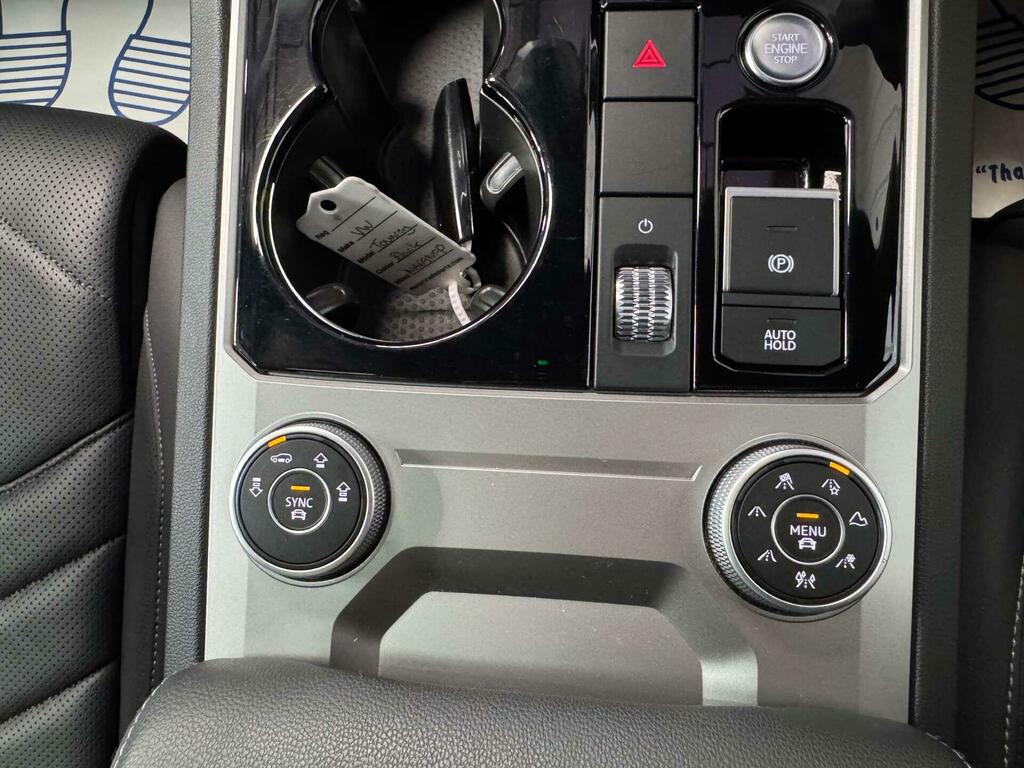 Volkswagen Touareg V6 R-line Tech Tdi White #72