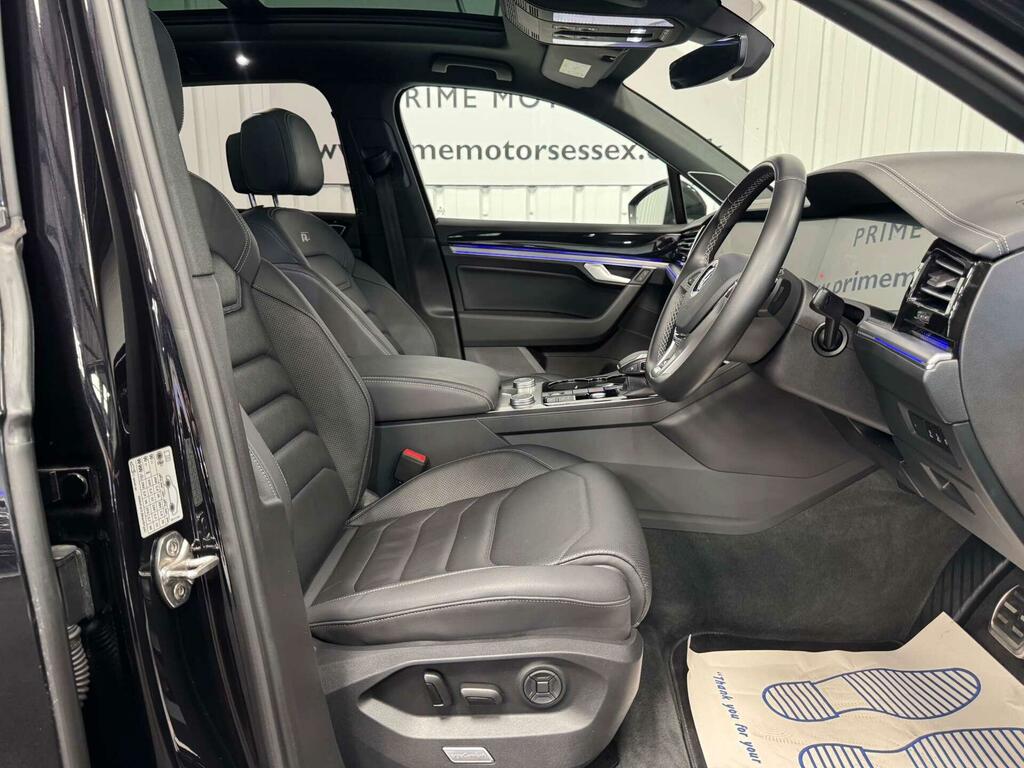 Volkswagen Touareg V6 R-line Tech Tdi White #50