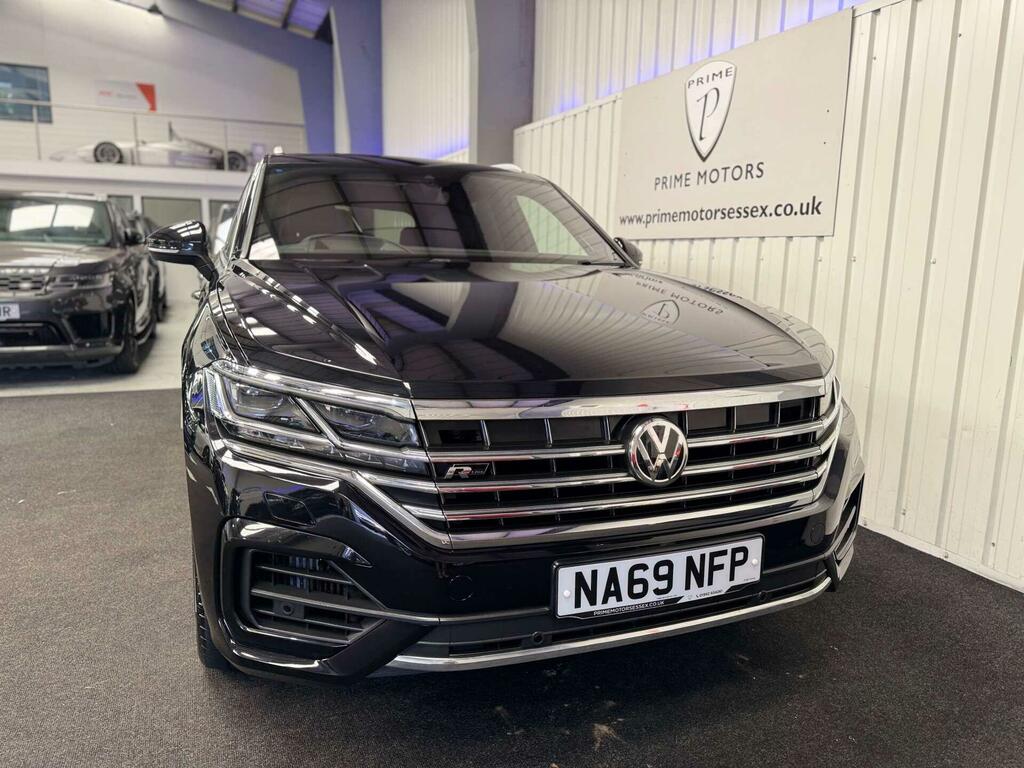 Volkswagen Touareg R-line Tech Black #4