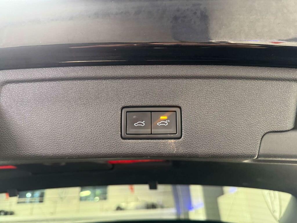 Volkswagen Touareg V6 R-line Tech Tdi White #19