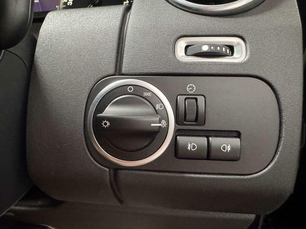 Land Rover Discovery 4 3L Se Tech Red #80