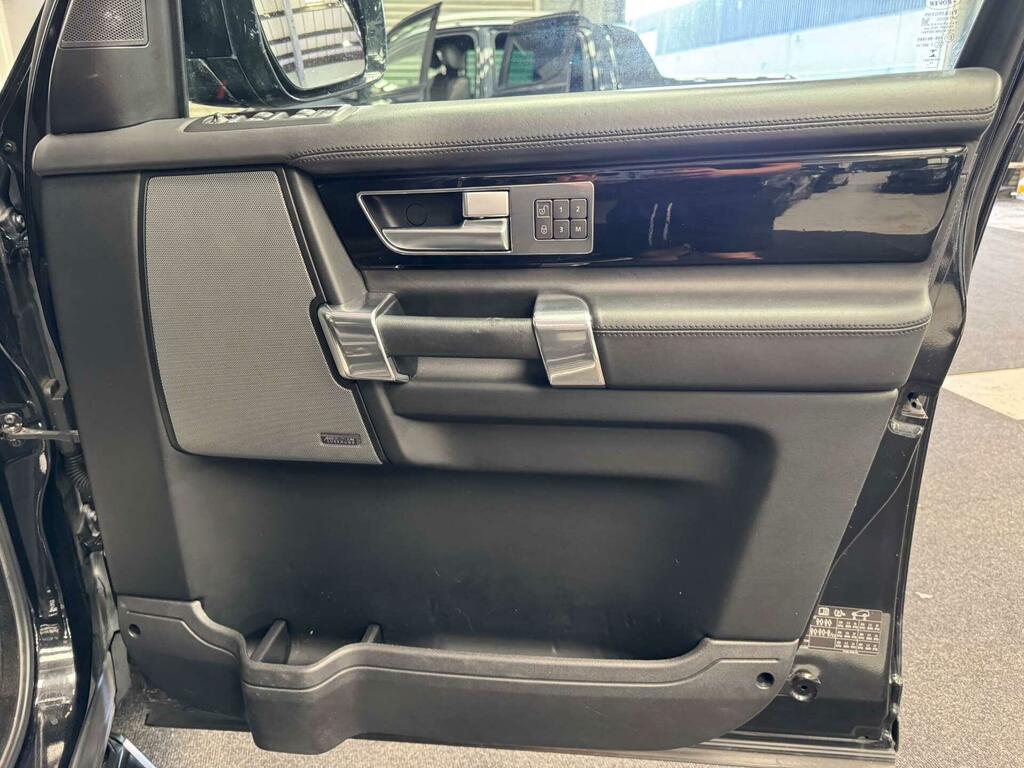 Land Rover Discovery 4 3L Se Tech Red #55