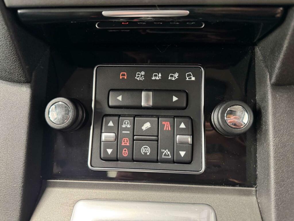 Land Rover Discovery 4 3L Se Tech Red #70