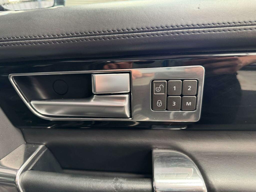 Land Rover Discovery 4 3L Se Tech Red #53