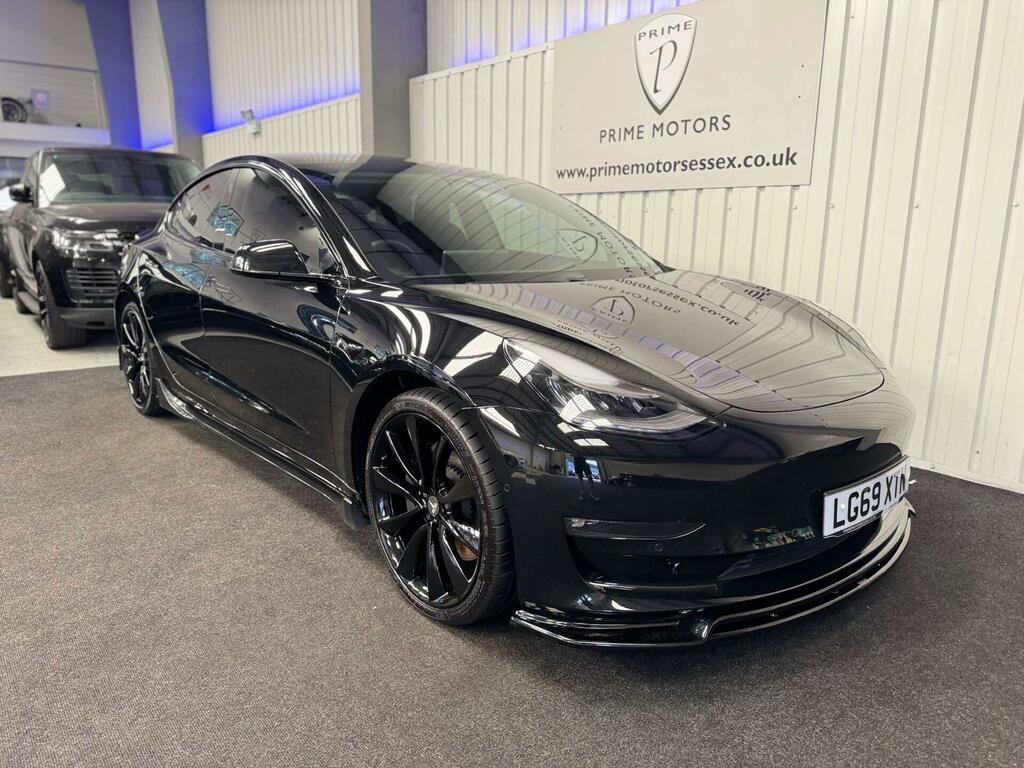 Tesla Model 3 Performance Black