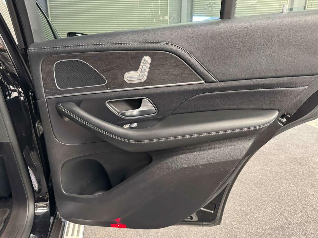Mercedes-Benz GLE Class 3L Amg Line Blue #51