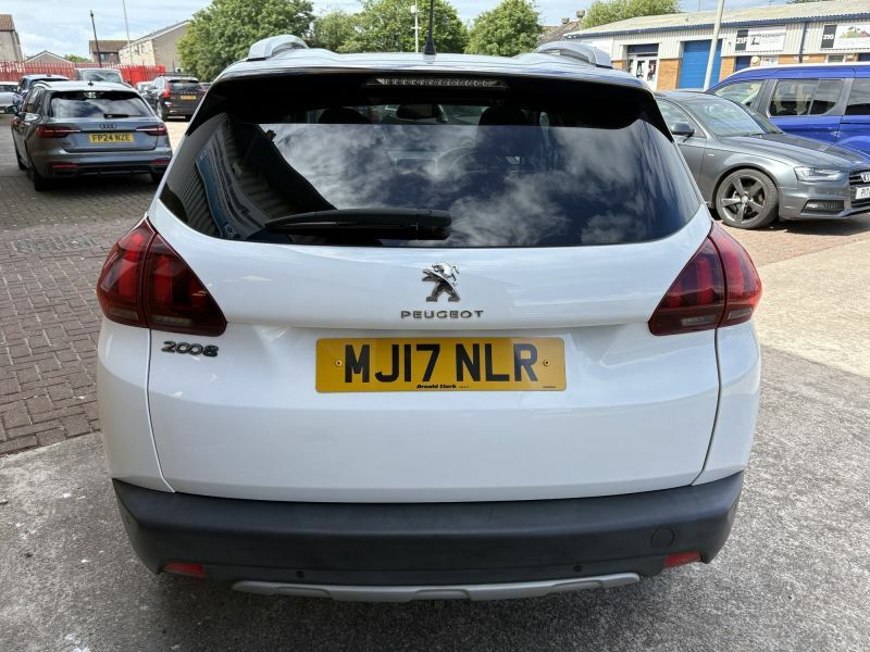 Peugeot 2008 1.6 Blue-hdi 100Bhp Allure Euro 6 Ulez Com White #4