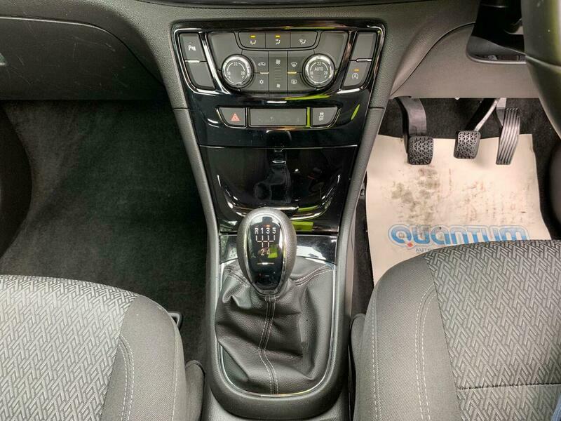 Vauxhall Mokka Active White #49