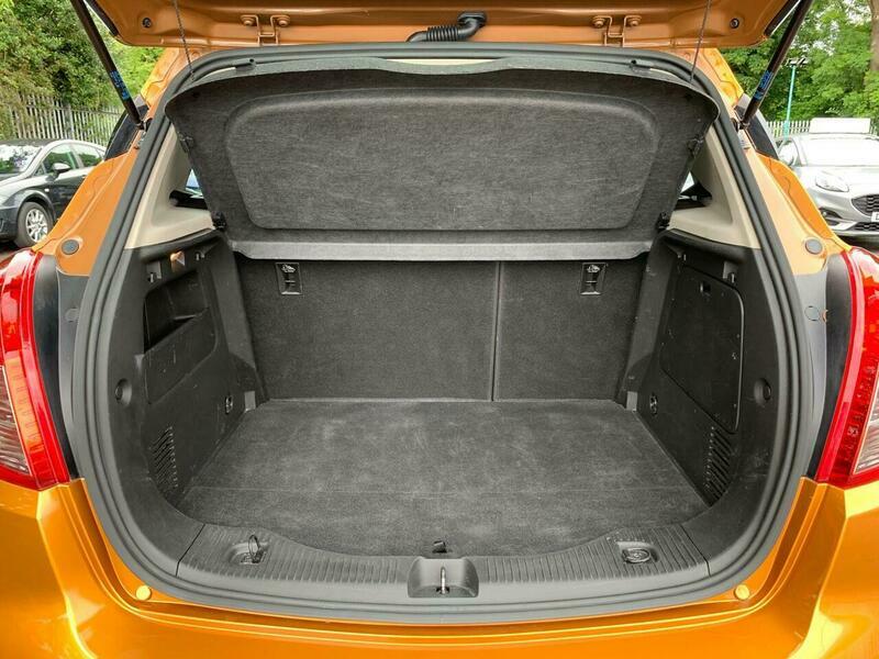Vauxhall Mokka Active White #18