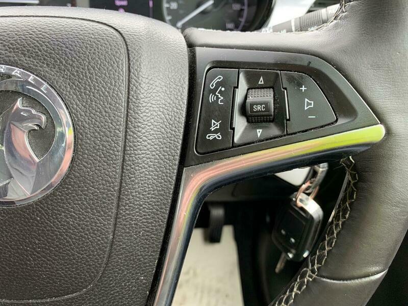 Vauxhall Mokka Active White #38