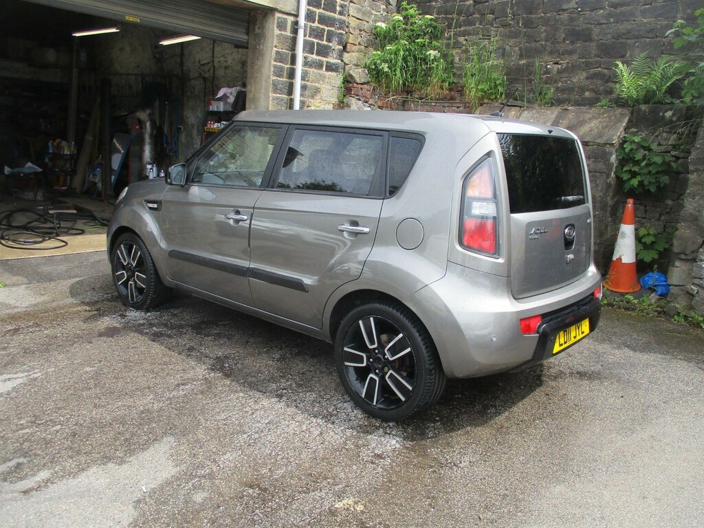 Kia Soul 1.6 Crdi Tempest Euro 4 Silver