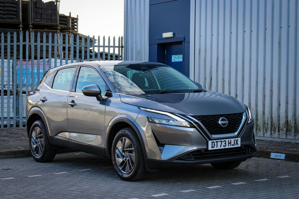 Nissan Qashqai 1.3 Dig-t Mhev Acenta Premium Euro 6 Ss 