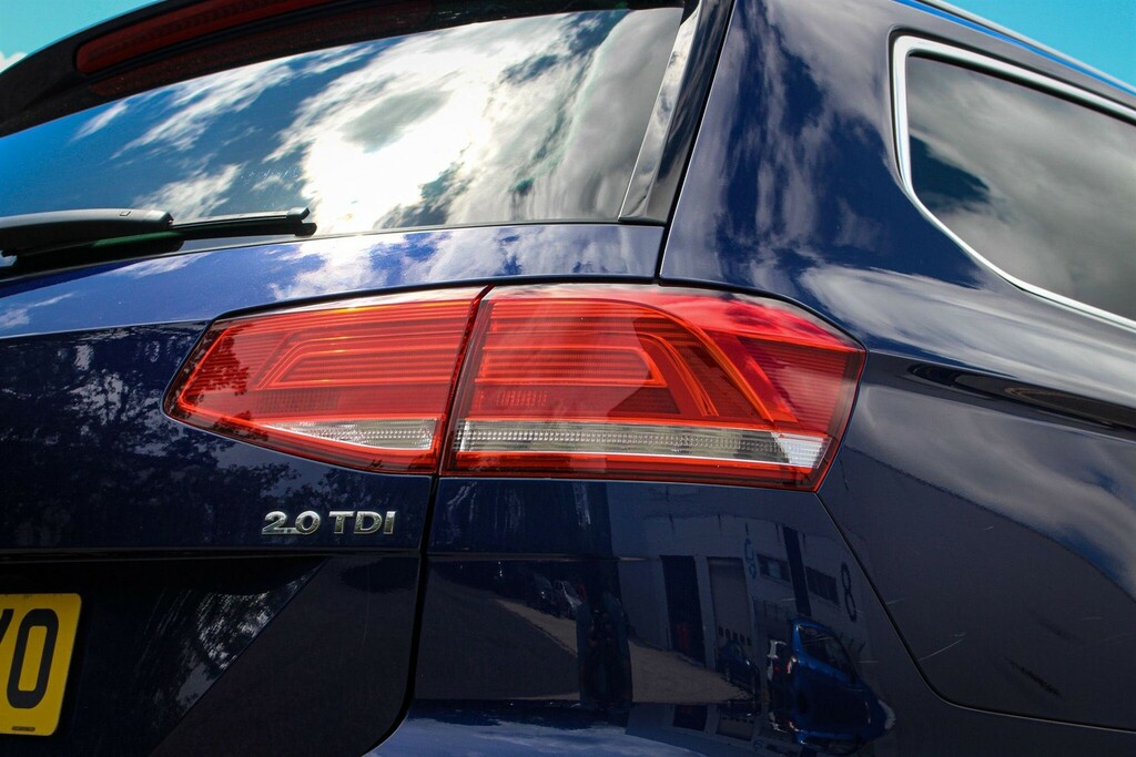 Volkswagen Passat 2.0 Tdi Se Business Euro 6 Ss MF67ZYO #4