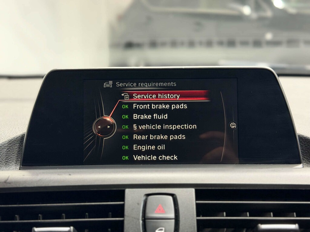 BMW 2 Series 218I Se Nav Silver #42