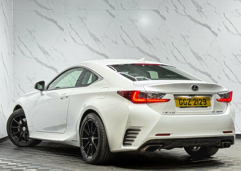 Lexus RC Luxury Coupe Hybrid Cvt Euro 6 Ss White #2