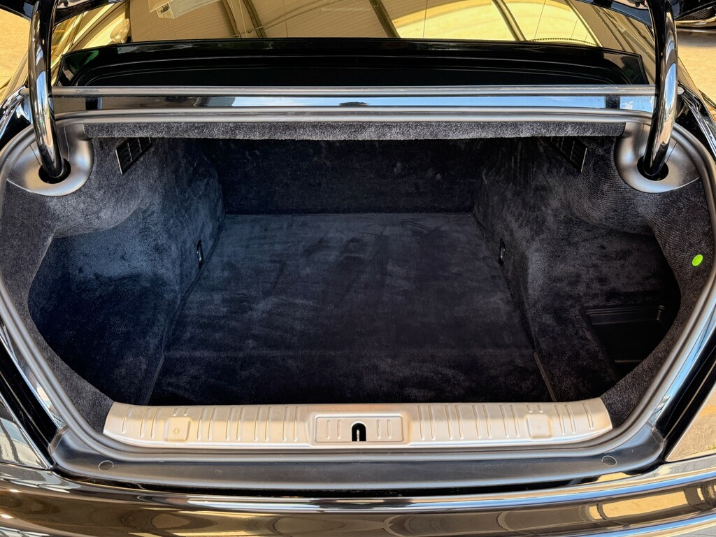 Rolls-Royce Wraith Badge Wraith 6.75L V12 Black Badge Black #31