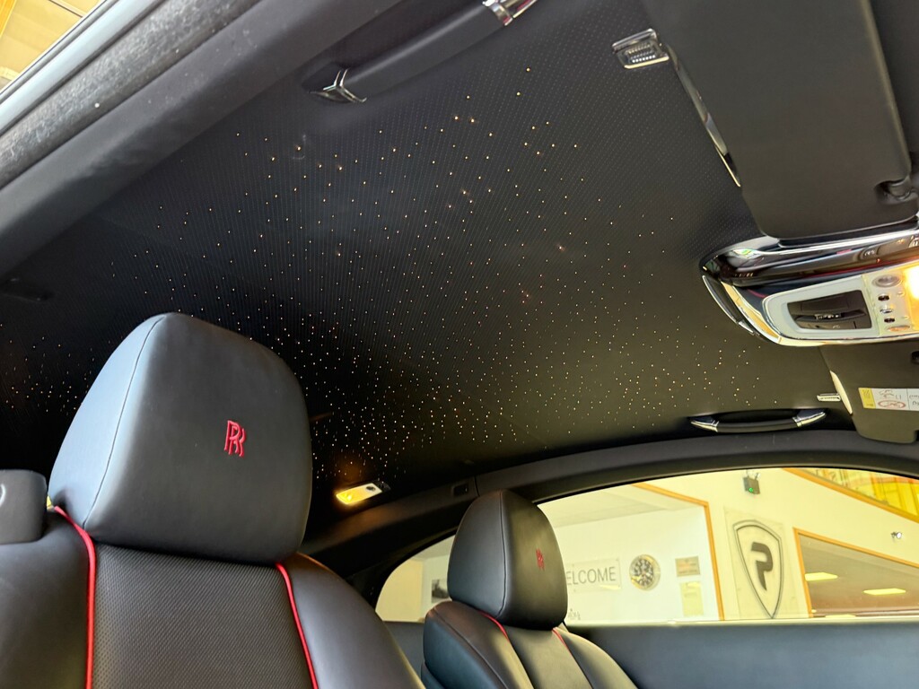 Rolls-Royce Wraith Badge Wraith 6.75L V12 Black Badge Black #22