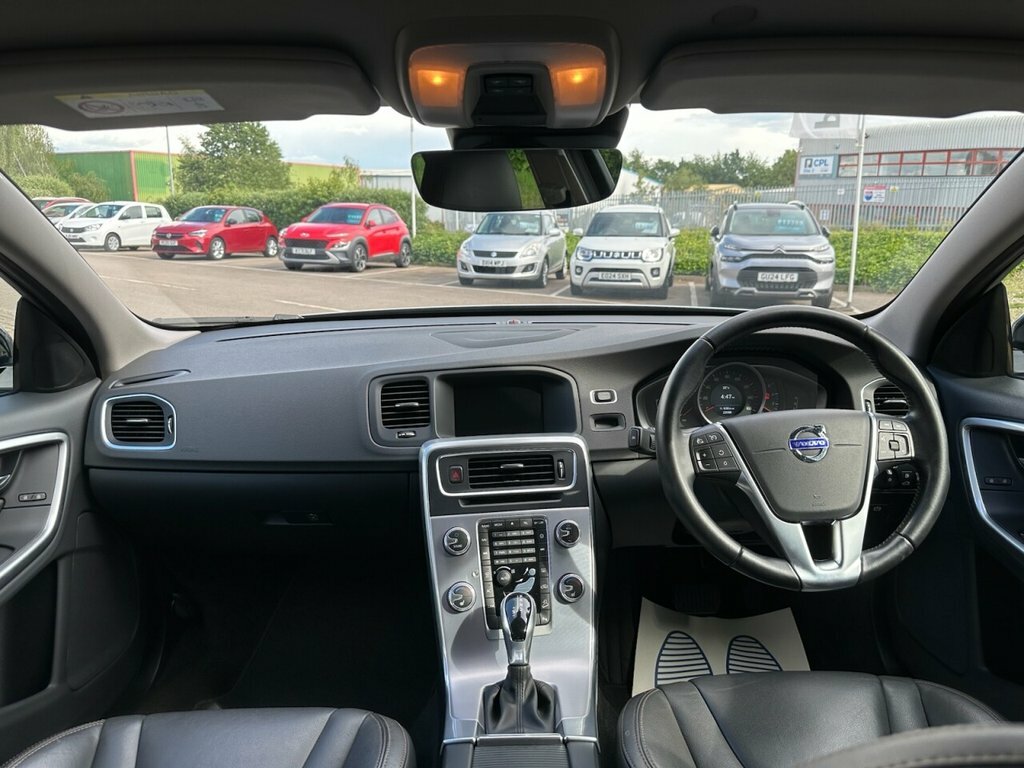 Volvo V60 Cross Country 2.4 D4 Lux Nav Awd Euro 6 Ss Grey #26