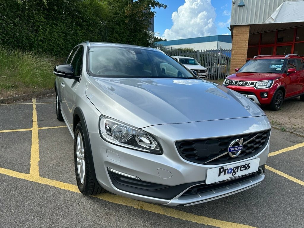 Volvo V60 Cross Country 2.4 D4 Lux Nav Awd Euro 6 Ss Grey #5