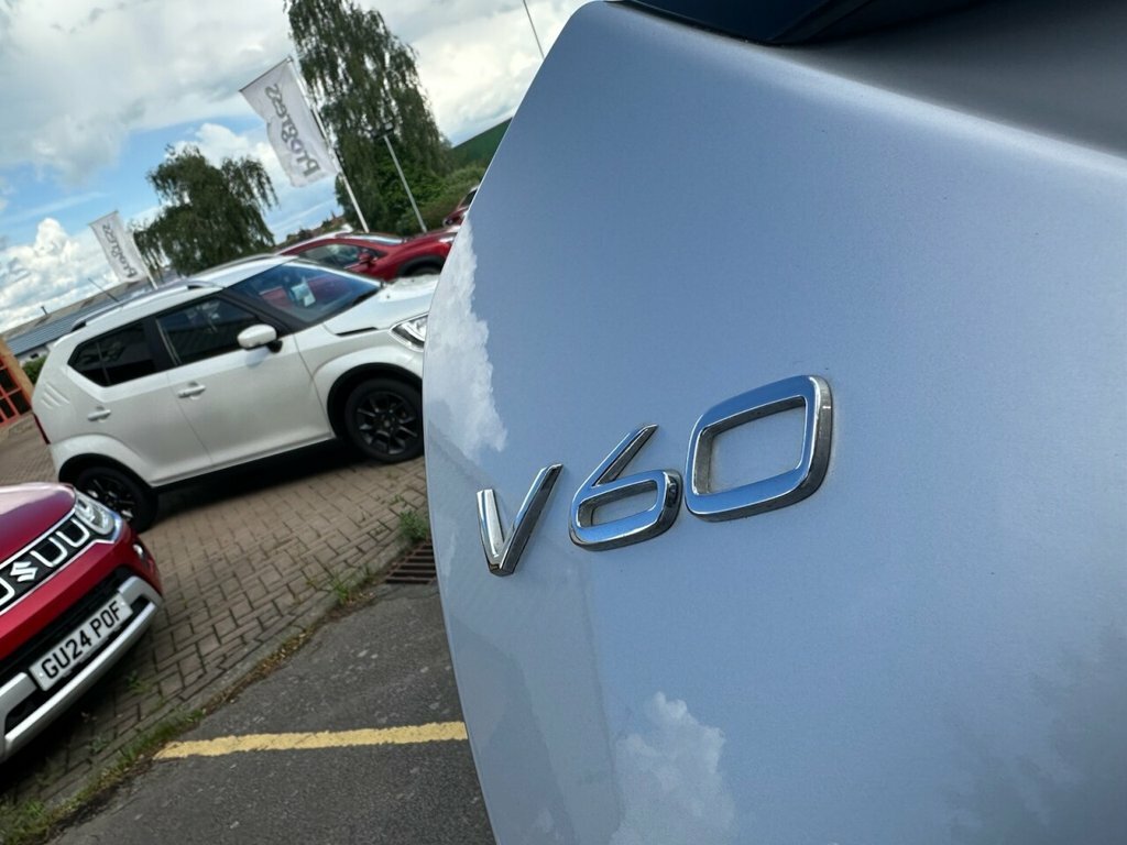 Volvo V60 Cross Country 2.4 D4 Lux Nav Awd Euro 6 Ss Grey #18