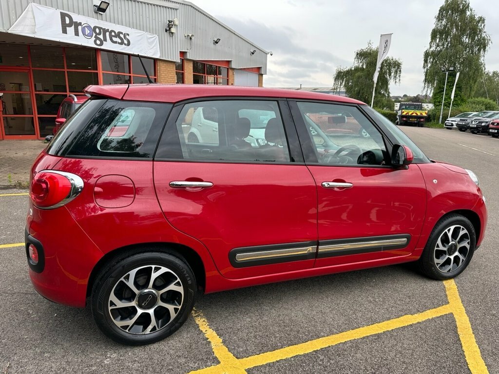 Fiat 500L Lounge Blue #15