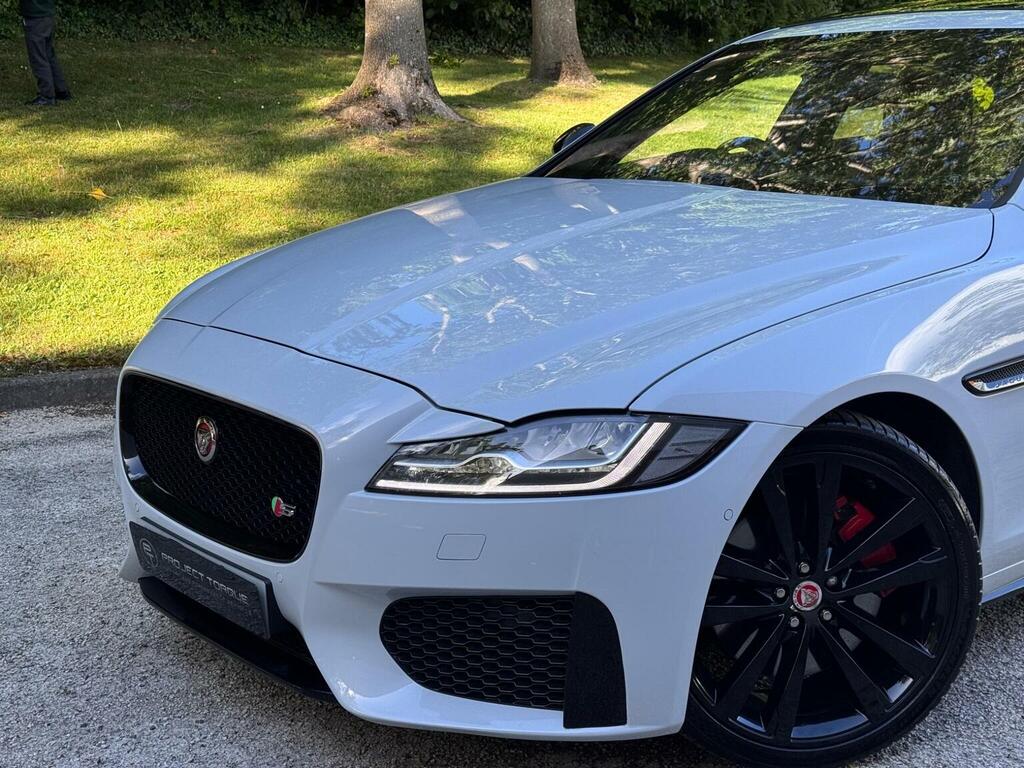 Jaguar XF 3.0 V6 S Euro 6 Ss White #2