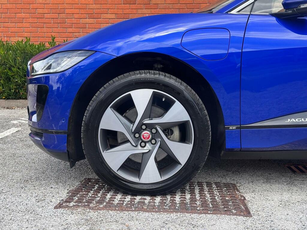 Jaguar I-Pace Electric Black #10