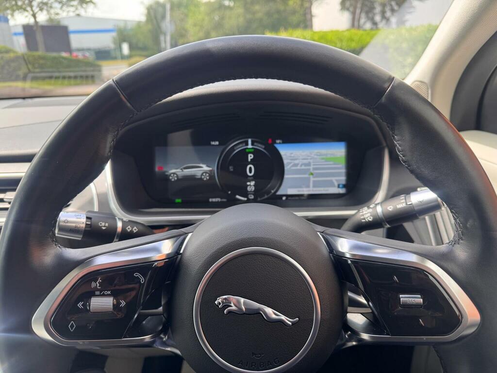 Jaguar I-Pace Electric Black #43