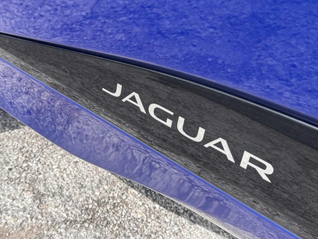 Jaguar I-Pace Electric Black #17
