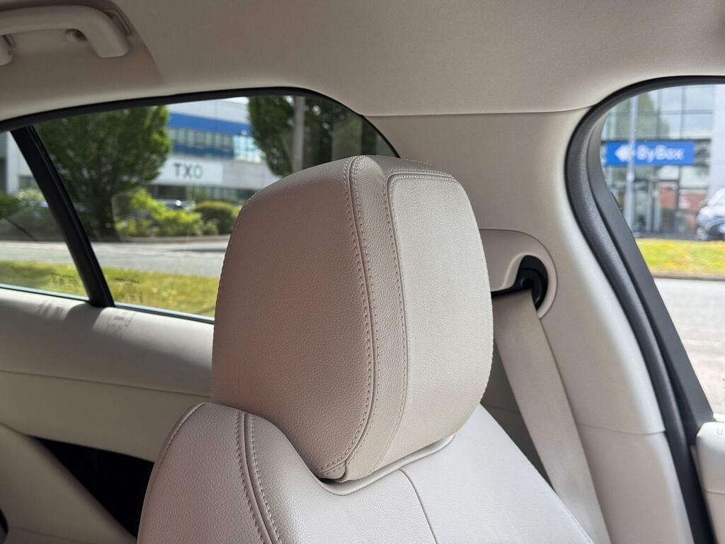 Jaguar I-Pace Electric Black #53