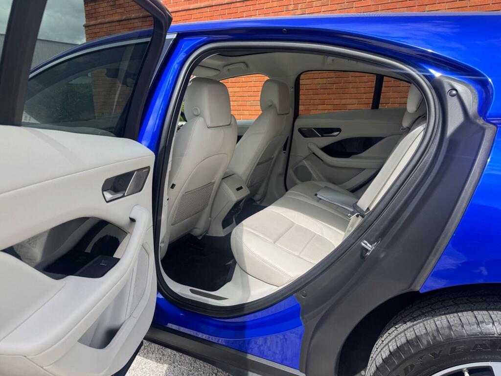 Jaguar I-Pace Electric Black #26