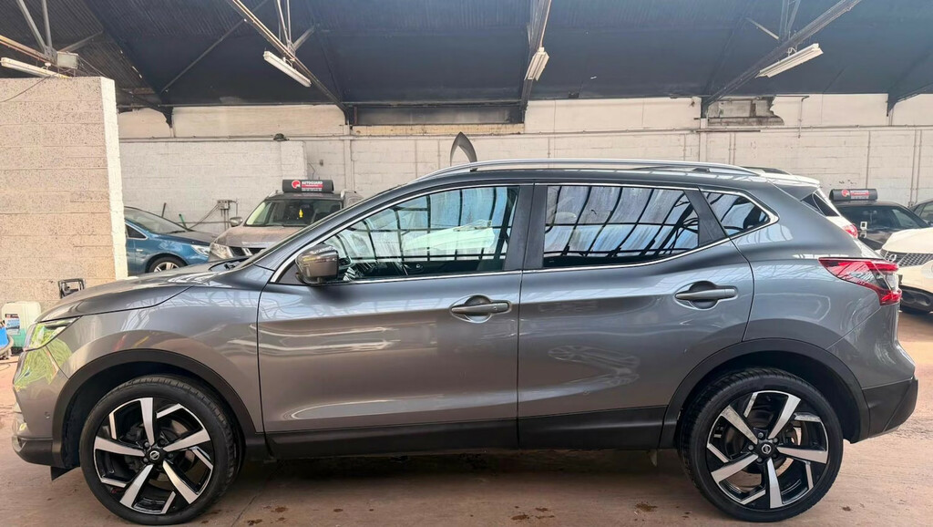 Nissan Qashqai 1.6 Dci Tekna Xtronic Hatchback Grey #5