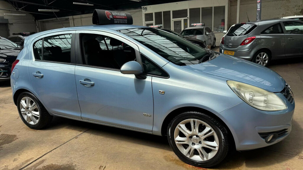 Vauxhall Corsa 1.4I 16V Design Hatchback Blue