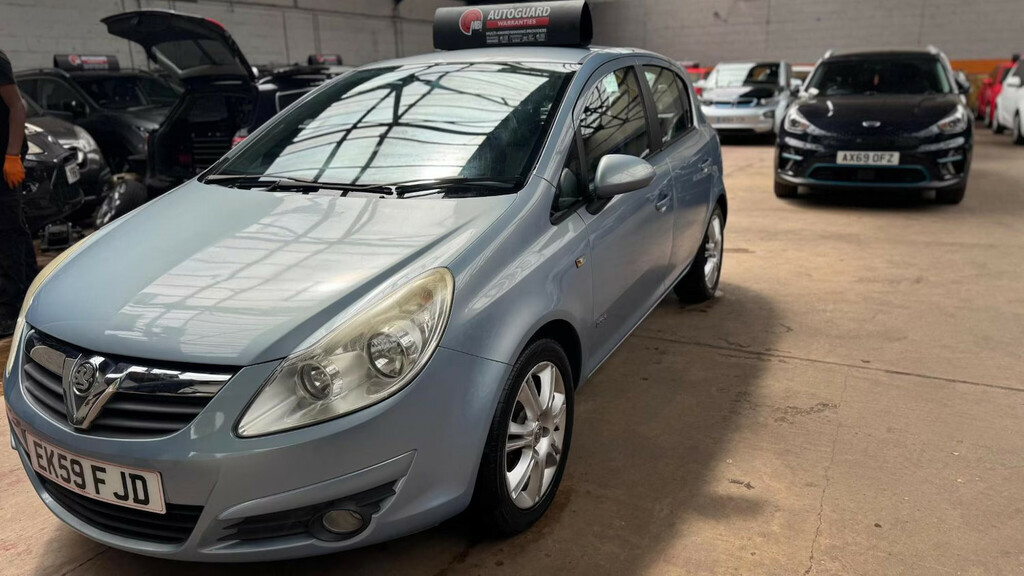Vauxhall Corsa 1.4 Design 16V Gold #7