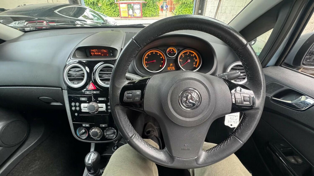 Vauxhall Corsa 1.4 Design 16V Gold #14