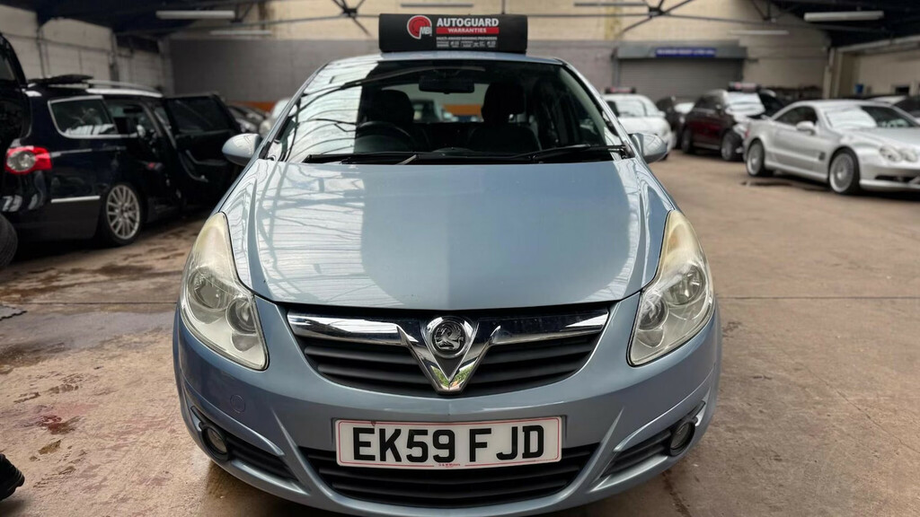 Vauxhall Corsa 1.4 Design 16V Gold #8