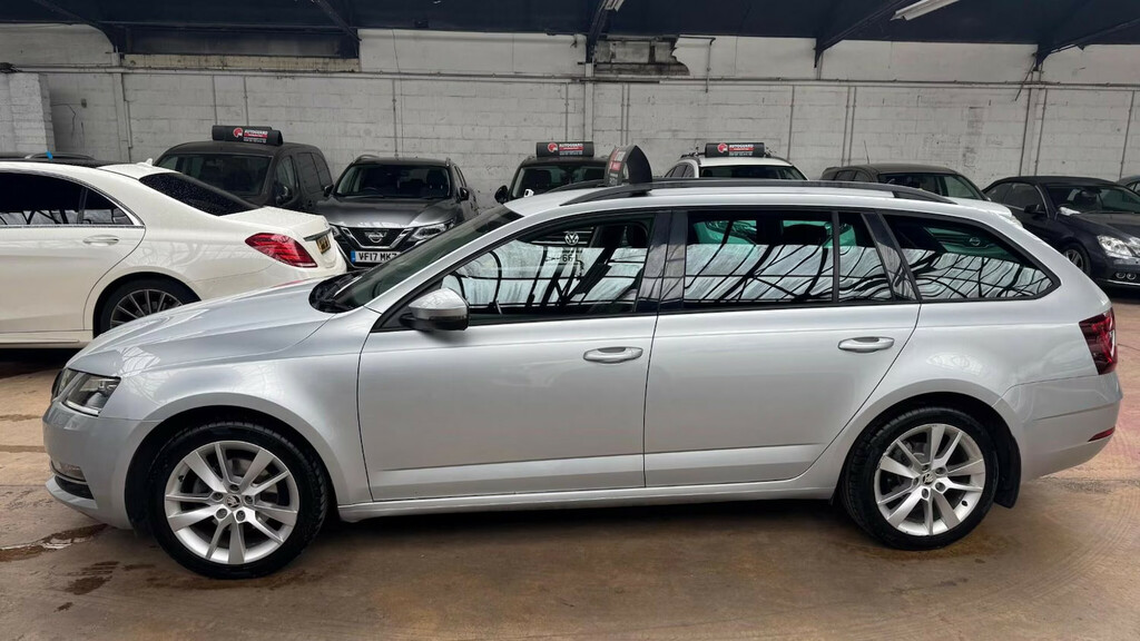 Skoda Octavia 2.0 Tdi Cr Se L Dsg 7 Speed Estate Au Silver #2
