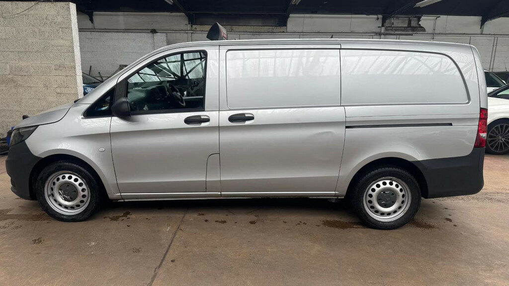 Mercedes-Benz Vito 114Cdi Van Panel Van Silver #3