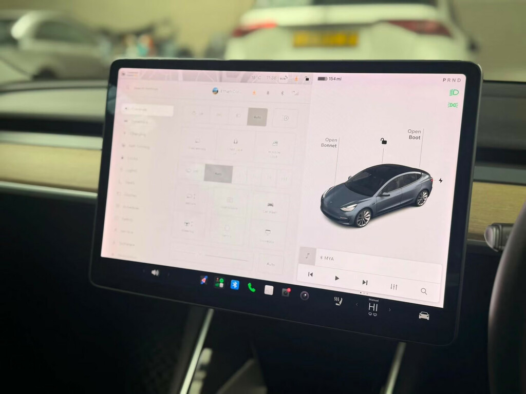 Tesla Model 3 Dual Motor Performance Saloon 4W Black #14
