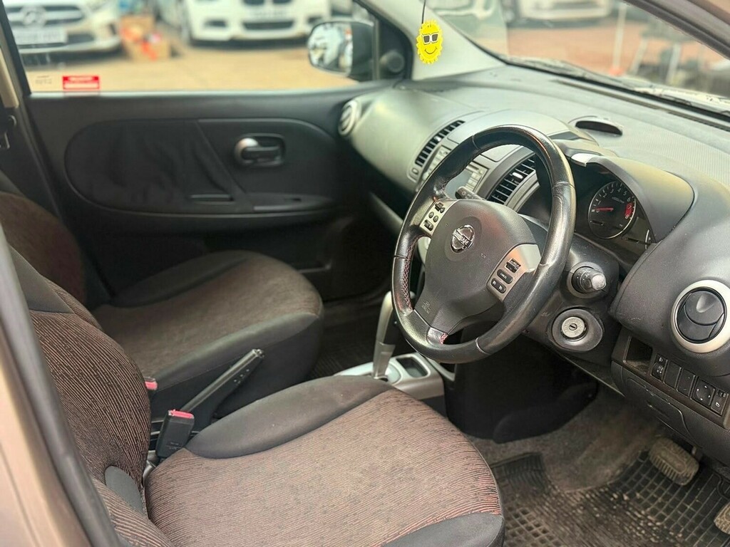 Nissan Note 1.4 N-tec 5-Door Only 34,000 Miles Sat-nav Silver #10