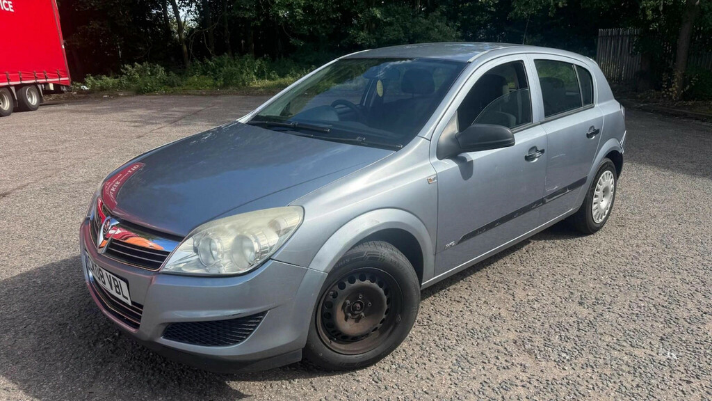 Vauxhall Astra 1.8I Vvt Life Ac Hatchback Silver