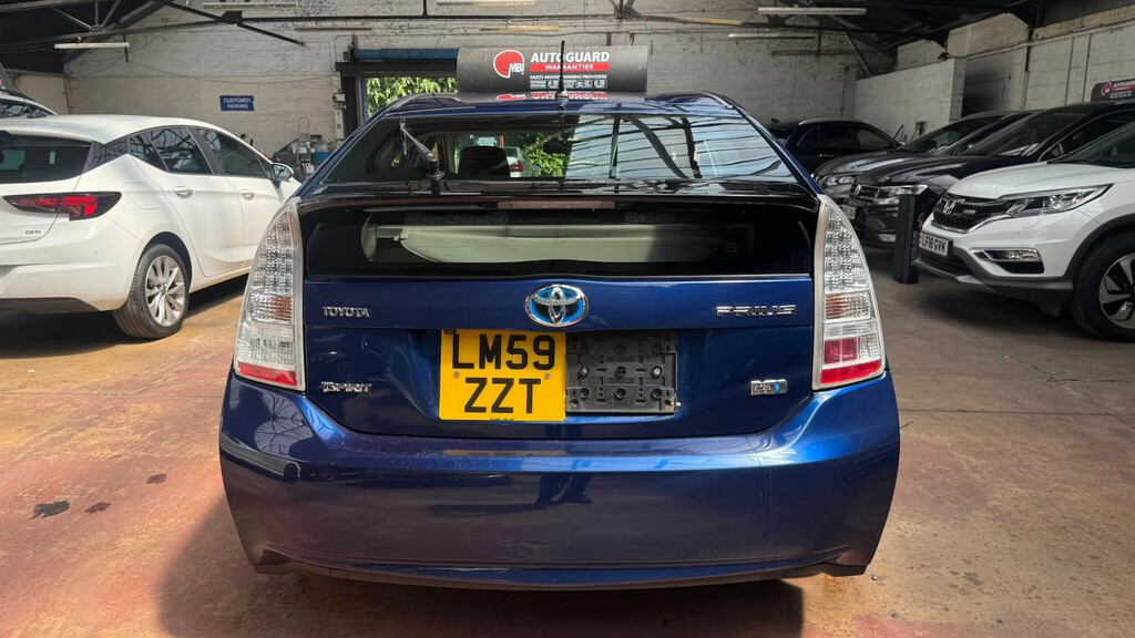 Toyota Prius 1.8 Vvti T Spirit Cvt Hatchback El Blue #5