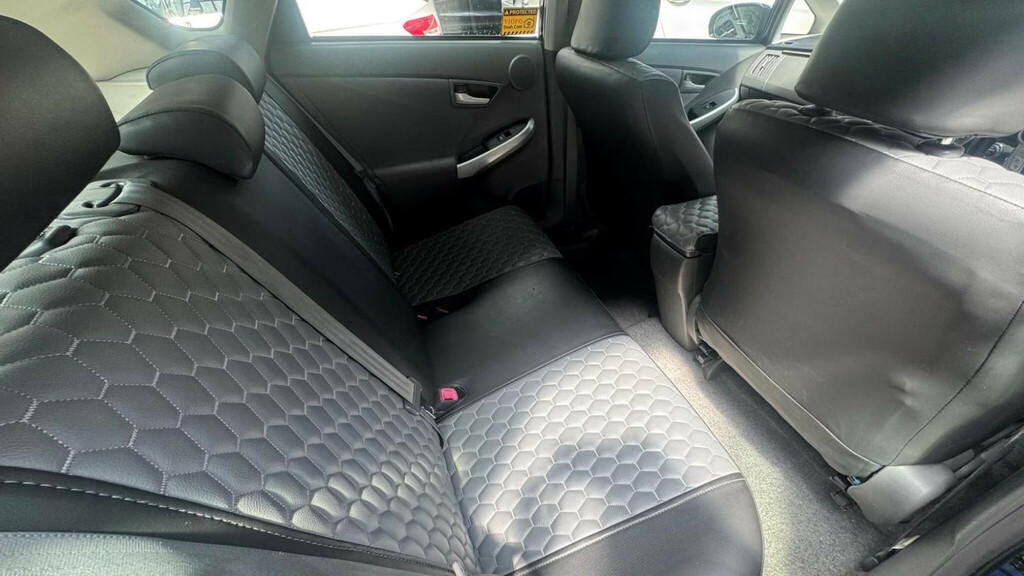 Toyota Prius 1.5 T3 Cvt Blue #11